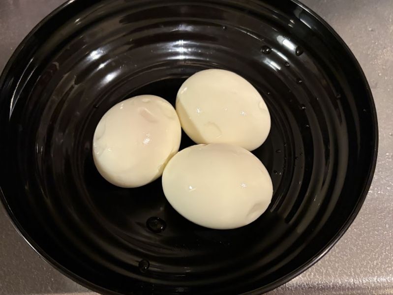 ボロボロゆで卵