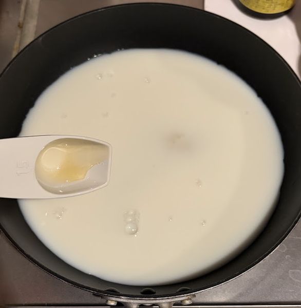 牛乳にはちみつ