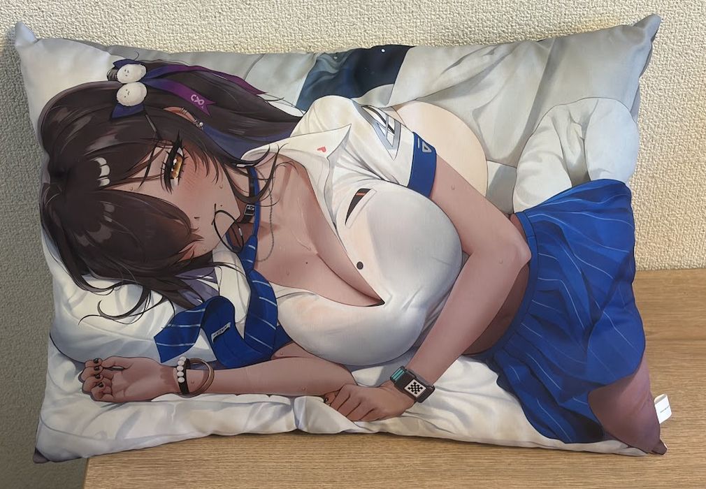 NIKKEの一番くじナガクッション